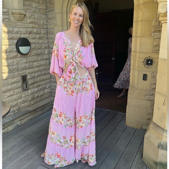 Free people x REVOLVE Paradise Jumpsuit in Sugar Magnolia combo. - Picture 16 of 16